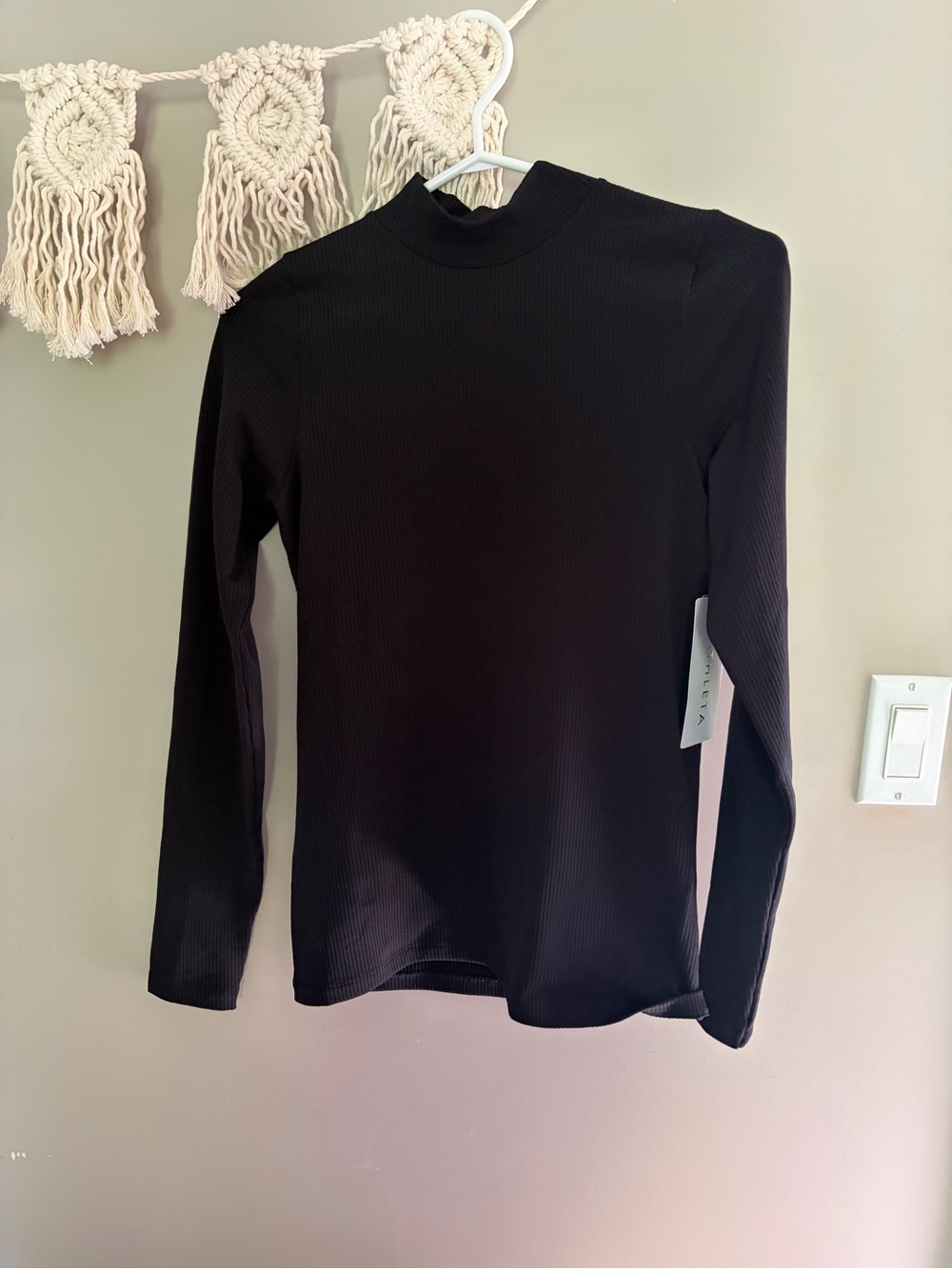 Athleta Black Renew Seamless Mock Neck LS Top